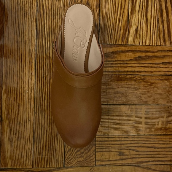 J. Crew Studded Camel Leather Convertible Wooden Clogs - Picture 8 of 12